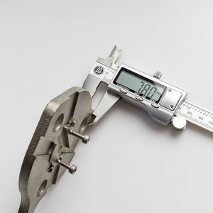 Plaque de connexion Canle Tree Adventure 210 mm en métal, système de protection ininterrompue - Product Image 1