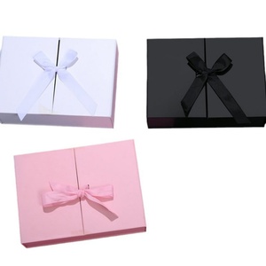 Boîte cadeau pliable à double porte en carton avec doublure en éponge, design pliable haut de gamme, écologique, avec nœud en ruban, cadre photo - Product Image 5