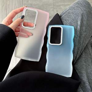 Funda protectora para teléfono Samsung S23 Ultra S25 con diseño de diamantes brillantes, efecto degradado y tacto suave, color azul hielo fluido. - Product Image 3