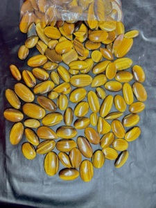 หินพลอยหลังเบี้ยตาเสือตามต้องการขนาดและสีที่กำหนดเองได้สำหรับทำเครื่องประดับอัญมณีแบบหลวมจากอินเดีย - Product Image 4