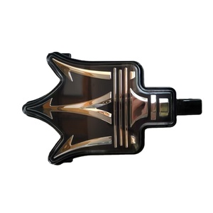 Les lignes lisses et exquises de haute qualité, parfaitement colorées et sans rayures, du <span class=keywords><strong>logo</strong></span> Levante Grille qui brille brillamment - Product Image 2