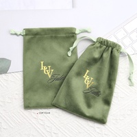 Super weiche grüne Tarot-Geschenk verpackung Samt-Kordelzug-Tasche Benutzer definiertes Logo Gedruckter Flanell-Schmuck-Staub-Samt-Beutel