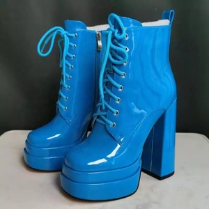 Nuevo estilo, material brillante de patente, punta cuadrada, <span class=keywords><strong>plataforma</strong></span> de doble capa, <span class=keywords><strong>botas</strong></span> de tacón alto, botines con <span class=keywords><strong>cordones</strong></span> para mujer - Product Image 4