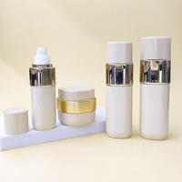Soins de la peau personnalisés pour flacon pompe en plastique PET vide de 50g, 60ml, 120ml, 150ml pour lotion, shampoing, cosmétiques