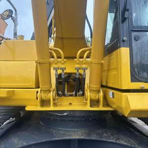 Excavatrice Komatsu PC210 d'occasion presque neuve, fortement réduite, 22 tonnes, moteur de boîte de vitesses de 118 kW - Product Image 3