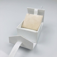Boîtes cadeaux en carton recyclé de style livre avec logo personnalisé en gros