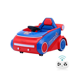 Auto elettrica a 4 ruote per bambini a 360 ° rotazione in ABS pedali potenza giocattolo per bambini con telecomando da 5 a 7 anni - Product Image 1