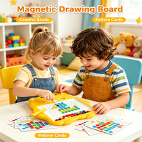 Tableau magnétique en plastique en forme d'ours mignon pour enfants, jouet éducatif avec perles, planche à dessin pour l'apprentissage précoce des tout-petits, entraînement à la concentration