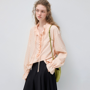 VEGA CHANG <span class=keywords><strong>Camicetta</strong></span> Personalizzata Stile Sweet Girl <span class=keywords><strong>con</strong></span> Colletto Alto e Volant, Nuovo Design <span class=keywords><strong>con</strong></span> Ricamo a <span class=keywords><strong>Cuori</strong></span> e Puntini per Donne - Product Image 1