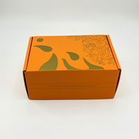 Boîte d'expédition rigide biodégradable avec logo personnalisé, pelliculage mat et doublure en mousse pour emballage cadeau et artisanat
