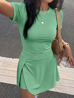 Ensemble de survêtement 2 pièces personnalisé pour femme avec logo, vert menthe, col rond, crop top et jupe-short fluide, idéal pour la vente en gros