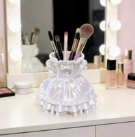 Boîte de rangement de bureau légère en plastique imprimée en 3D, motif robe de princesse Lolita, mignonne, porte-stylo, décoration de maquillage, figurine
