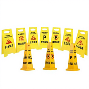 Panneau d'interdiction <span class=keywords><strong>de</strong></span> stationnement, panneau d'avertissement <span class=keywords><strong>de</strong></span> stationnement interdit, panneau <span class=keywords><strong>de</strong></span> précaution sol mouillé, panneau autoportant en A, panneau en chevrons, 300 mm, matériau PE - Product Image 1