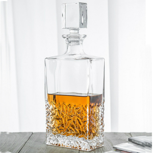 Carafe à whisky moderne de luxe sans plomb, prix d'usine en gros, bouteille de vin ou de <span class=keywords><strong>vodka</strong></span> personnalisée gravée, 500-1000 ml - Product Image 4