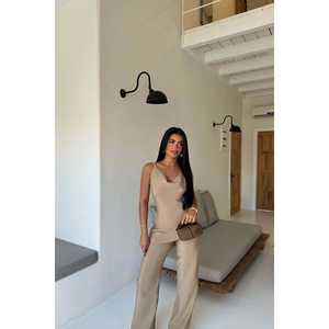 Conjunto de mono y playsuit beige con tirantes para mujer - Product Image 2