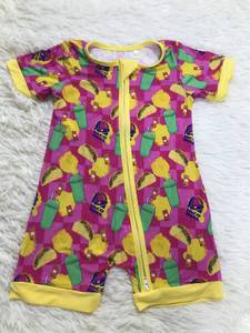 Cofanetto a Sorpresa Limitato: Pagliaccetto Morbido Personalizzato in Bambù con Cerniera, Pigiamino Casual di Alta Qualità per Neonati e Bambini - Product Image 2