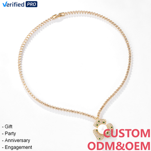 CAIOOCHE Parure de bijoux pour femme avec collier pendentif fleur en zircon cubique et boucles d'oreilles clous en perles, mignonne et ravissante, cadeau pour la Fête des Mères - Product Image 1