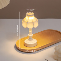 Lampe de chevet LED moderne style Ins, mini lampe de bureau en forme de fleur, lumière d'ambiance pour chambre à coucher, Diwali