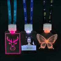 Lanière lumineuse en plastique acrylique avec logo personnalisé gravé au laser, 15 couleurs LED, style rétro portable pour bars, KTV, fêtes