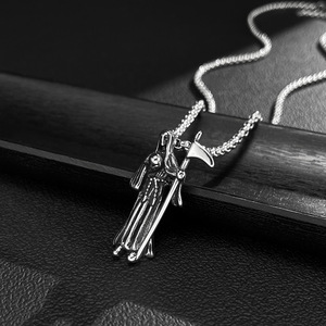 Nuevo collar con colgante de Cruz de acero inoxidable, accesorios para hombres, joyería retro de hip-hop de moda con diseño único - Product Image 5