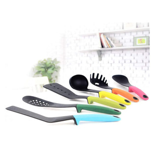 ชุดอุปกรณ์ครัวไนลอน 7 ชิ้น ช้อน ตะหลิว ทัพพี ไม่ติดกระทะ - Product Image 5