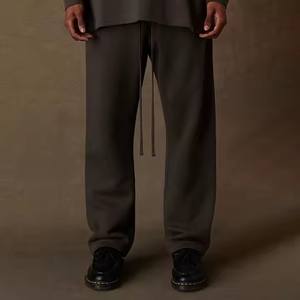 <span class=keywords><strong>Pantalon</strong></span> de survêtement à jambes larges avec logo brodé sur mesure <span class=keywords><strong>pantalon</strong></span> de survêtement en coton éponge français avec cordon de serrage <span class=keywords><strong>pantalon</strong></span> de survêtement ample - Product Image 4