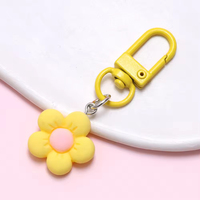 Gantungan Kunci Bunga Daisy PVC Baru, Aksesoris Tas Bunga Warna-warni Lucu, Gantungan Kunci Casing Earphone, Hiasan Ponsel