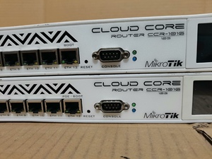 Enrutador de núcleo MicroTik Cloud + de 2, 0 - Product Image 5