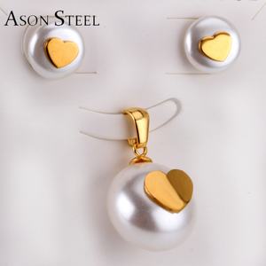 Nuevo Conjunto de Joyería de Moda Personalizable para Mujer, Aretes y Collar con Colgante de Corazón en Acero Inoxidable Chapado en Oro de 18K con Perlas - Product Image 4