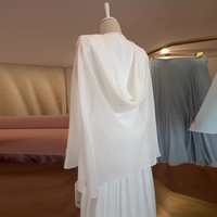 Ensemble élégant pour femme F-34 : Haut léger et respirant en polyester et jupe longue, Abaya à motif floral, coupe classique