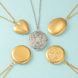 Collares <span class=keywords><strong>con</strong></span> imagen personalizada para mujeres y niñas, colgante de collar <span class=keywords><strong>con</strong></span> medallón de forma redonda <span class=keywords><strong>con</strong></span> foto y texto personalizado - Product Image 2