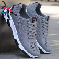 Chaussures de sport Yatai Walking Style pour hommes, respirantes et antidérapantes, chaussures de course pour hommes.