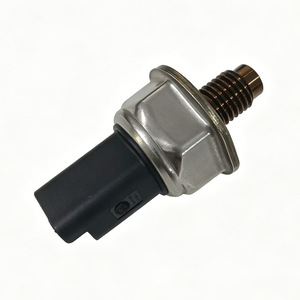 Common Rail Pressure Sensor 82000584032 Piezoresistive <b>Thread</b> Mount Car Use - Product Image 5
