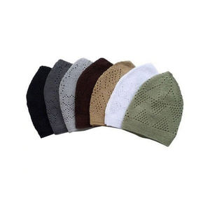 Qualité d'exportation, bonnet de prière Kufi 100% coton, ajustement réglable, construction durable, motifs élégants pour les acheteurs internationaux, commandes importantes - Product Image 1