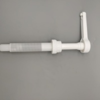 Bouteille en plastique Pp de qualité alimentaire, grand Dosage de 38Mm, jus de miel, sirop, boisson, Gallon, distributeur d'eau, pompe 38/400 38/410 38/415
