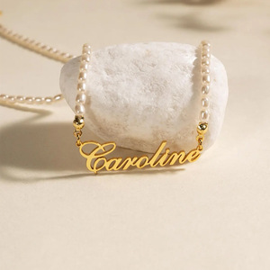 Collana con Ciondolo a Cuore Personalizzabile SongYi in Colore Oro con Zircone, Gioiello in Acciaio Inossidabile con Nome del Bambino per Anniversario - Product Image 3