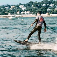 Jetski électrique en fibre de carbone haute dureté pour planche de surf électrique haute puissance 20KW