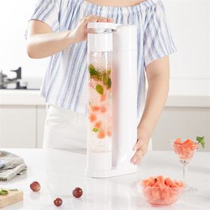 Foshan vente en gros de soda au citron faisant la <span class=keywords><strong>machine</strong></span> fabricant d'<span class=keywords><strong>eau</strong></span> pétillante de bureau <span class=keywords><strong>pour</strong></span> <span class=keywords><strong>restaurant</strong></span> - Product Image 1