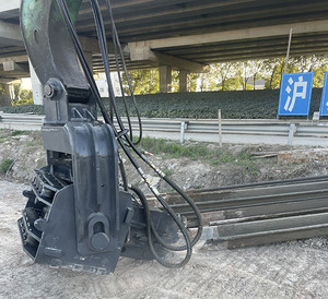 Martello Vibrante Potente su Misura, Robusto e Anticorrosione, per Pali e Palancole in Costruzioni Urbane - Product Image 6