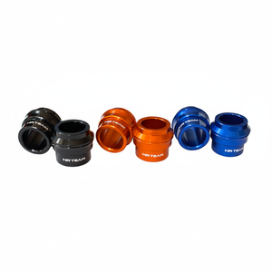 Husqvarna TE 250 24-25 distanziali ruota posteriori arancioni nuovi adattatori in alluminio e acciaio con dado ad aletta per auto - Product Image 1