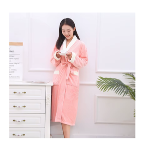 Serviette de Bain Personnalisée Haut de Gamme en Microfibre Tricotée Unie, Douce, Luxueuse, de Haute Qualité, Séchage Rapide, Écologique, Vente en Gros - Product Image 1