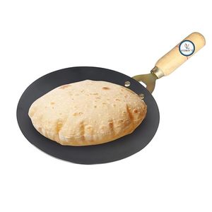 Sartén de hierro resistente con mango de madera para preparar roti y chapati perfectos, sartén plana duradera para auténtica cocina india casera - Product Image 1