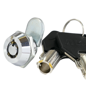 Cerradura de leva tubular pequeña de alta seguridad a precio razonable, cromada, con 2 llaves y distancia entre cerros de 6.4 mm, para buzones, máquinas expendedoras, almacenamiento y muebles. - Product Image 1