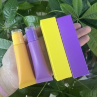 Hydraterende vegan minerale lipgloss gel olie met aangepaste fruit smaak, privélabel, in tube, lipmasker, glaze, hydraterende boterbalsem