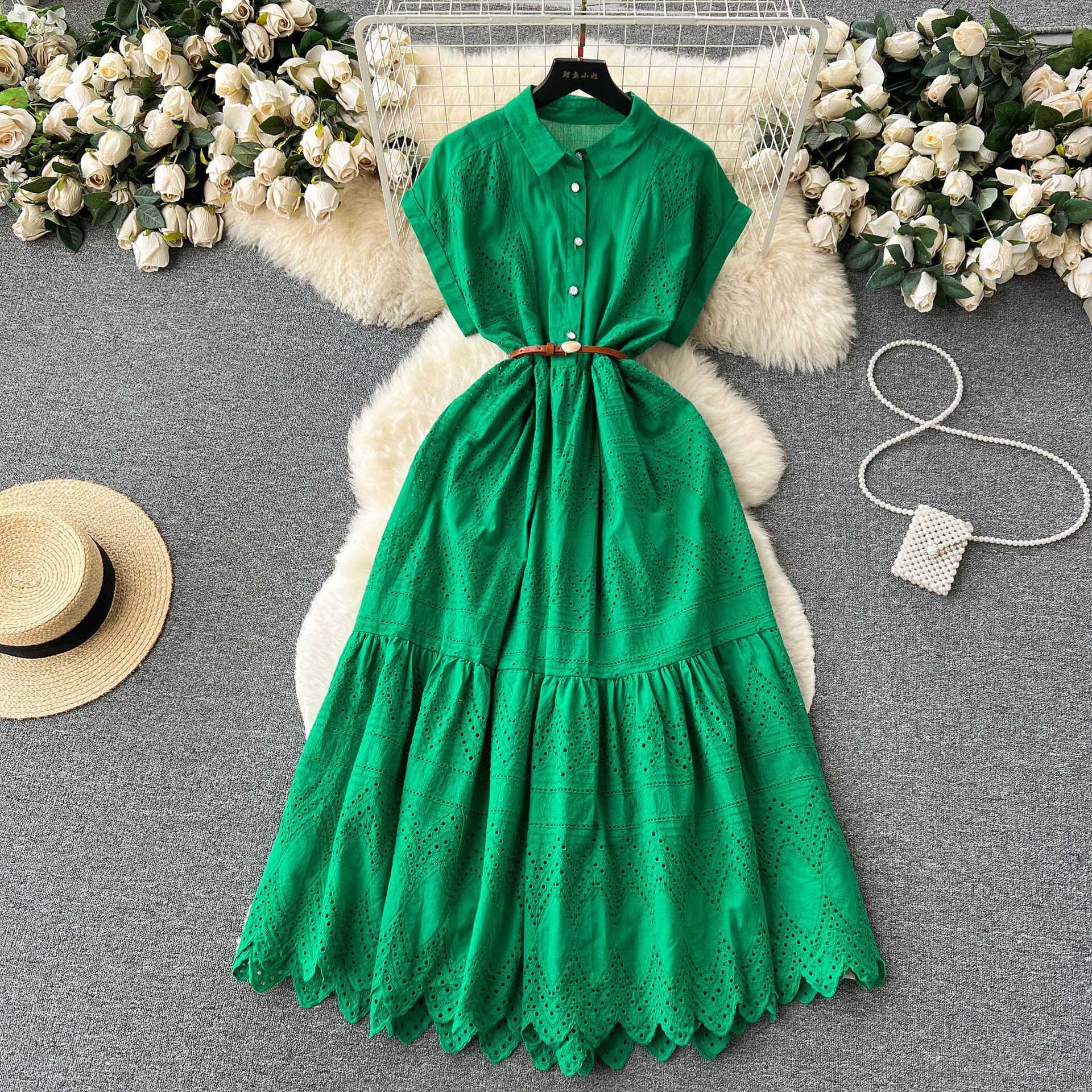 สีเขียว