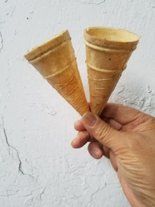 12 32 đầu 24 ,40 đầu chất lượng cao Wafer Biscuit Icecream <span class=keywords><strong>Cone</strong></span> Maker Baking dòng máy <span class=keywords><strong>Ice</strong></span> <span class=keywords><strong>Cream</strong></span> <span class=keywords><strong>Cone</strong></span> làm giá máy - Product Image 6