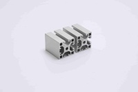 Profilé en aluminium industriel robuste pour bancs de travail et protections de robots, profilé structurel en aluminium léger