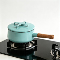 Cocotte en émail vintage personnalisée de 18 cm et 23 cm avec couvercle à bouton croisé et doubles poignées