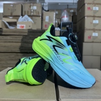 Chaussures de jogging unisexes, cyan fluorescent, dégradé vert, tissu respirant, boucle torsadée, chaussures de sport à haute absorption des chocs