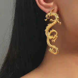 중국 스타일 드래곤 스터드 귀걸이 트렌디 펑크 개성 동물 귀걸이 여성을위한 성명서 보석 선물
